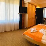 Hotel Kleine Perle 4*