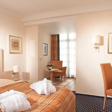 Kleine Perle ホテル 4*