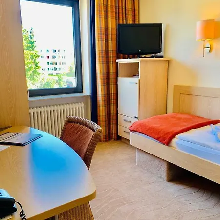 Kleine Perle ホテル 4*